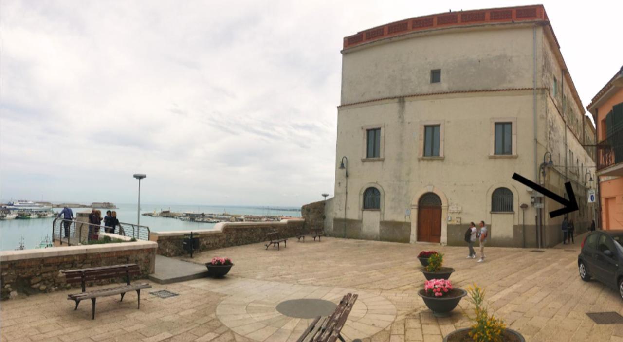 Monolocale Nel Borgo Antico, A Due Passi Dal Mare E Dal Porto Apartamento Termoli Exterior foto