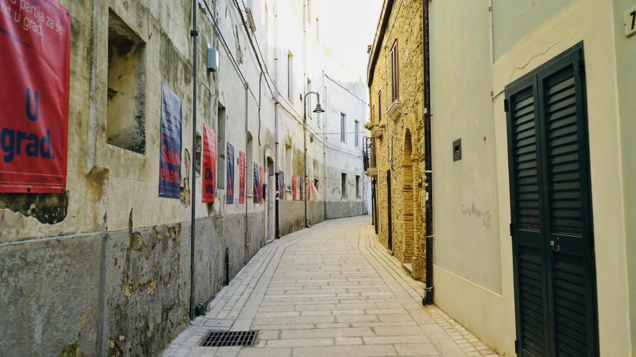 Monolocale Nel Borgo Antico, A Due Passi Dal Mare E Dal Porto Apartamento Termoli Exterior foto